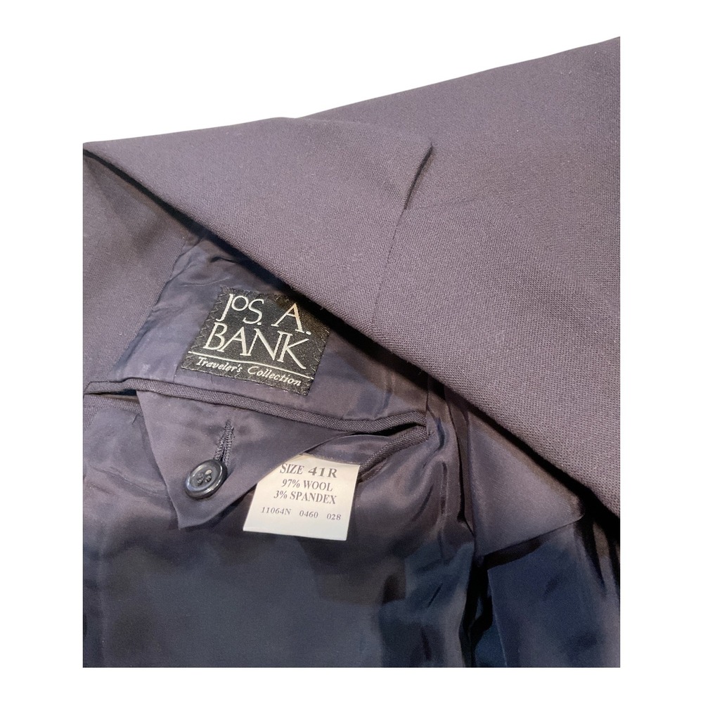 Jos A Bank Travelers Collection Navy Blue Wool Blazer Mens 41R Gold Button - Picture 4 of 4